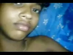 यूरो लड़कियां स्नान  ...