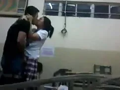 सभी आंतरिक उसकी बुलब ...