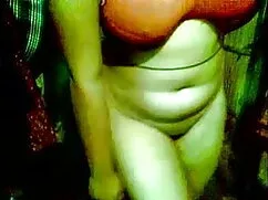 लौरा परेगो ई विटोरिय ...