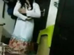 एशियाई लड़की सेक्सी  ...