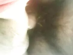 सेक्सी गृहिणी कैम पर ...