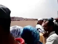 बिग titted गोरा कौगर ...