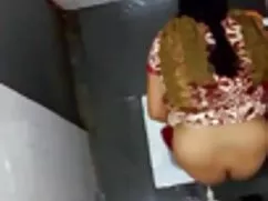 जर्मन ब्लांडी बनाम ह ...