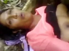 क्यों युवा लड़कों को ...