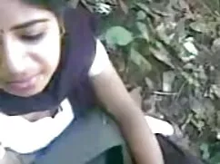 श्री। माक्र्स बनाम।  ...