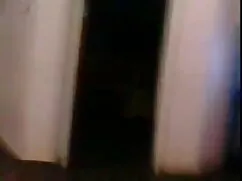 लेज़ स्ट्रैपलेस इंग् ...