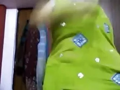 बहुत हॉट: # मॉडल कैम ...