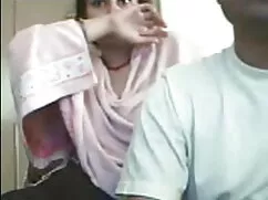 चतुर्भुज हिंदी में स ...