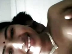 वाइफ समय पर आ गई हिं ...