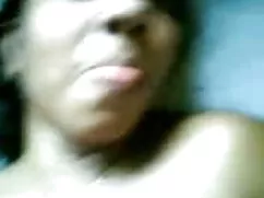 समुद्र तट स्कीनी सूई ...