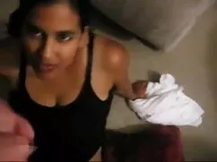 व्हाइट गर्लफ्रेंड 12 ...