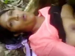 तीनों नटखट शरारती से ...