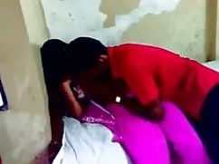 कैम हिंदी में सेक्सी ...