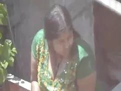 अपने सचिव के लिए उसक ...