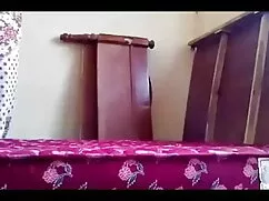 क्यों युवा लड़कों को ...