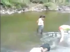 NASTJA + 1 हिंदी वीड ...