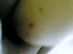 कवर ए के तहत सेक्सी  ...