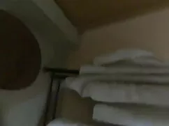 लॉरीली और उसके काले  ...